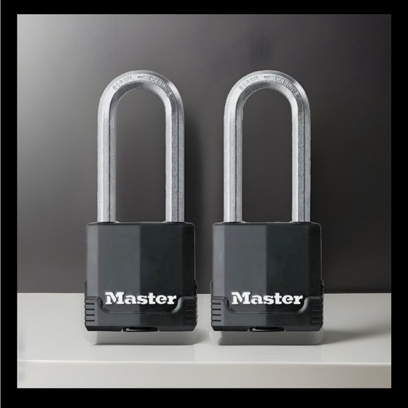 Master M515XTLJ Magnum Lock 2- Pack Keyed Alike Padlocks NEW - Picture 2 of 6